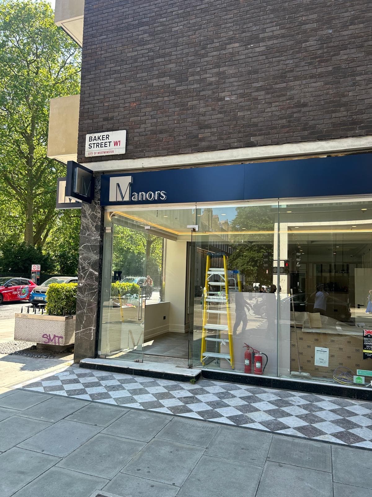 Commercial Manors Office — photo 3