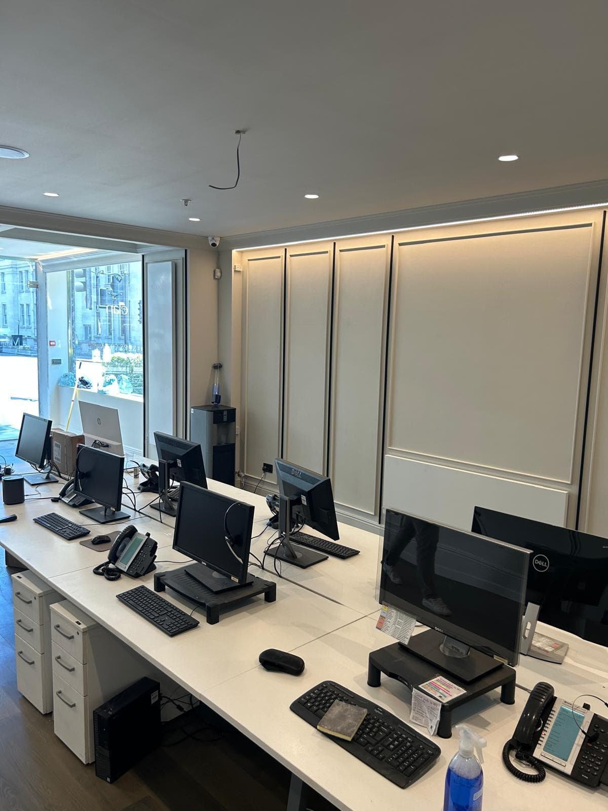 Commercial Manors Office — photo 4